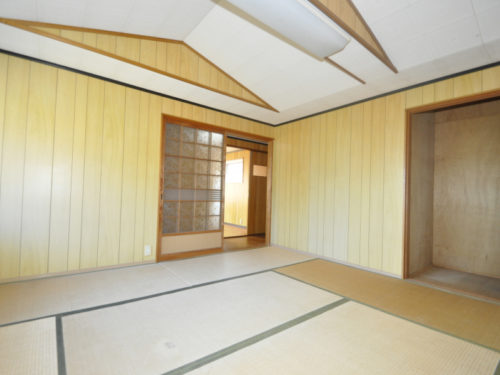 ▲2階和室8畳