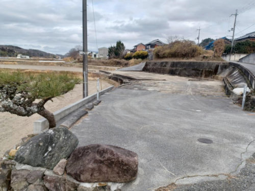 兵庫県小野市 約173坪のゆとりある土地 資材置き場などにいかがでしょうか