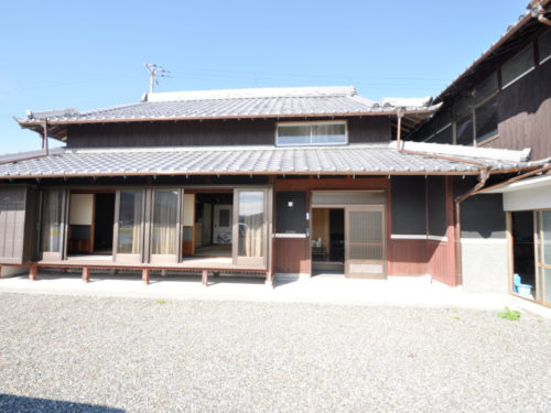 兵庫県多可郡多可町八千代区<br>のどかな田園風景に佇む日本家屋が登場です！