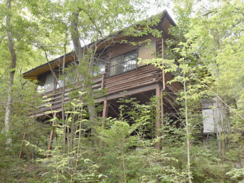 兵庫県上郡町 木々に囲まれた別荘で自分だけの時間を過ごしませんか？