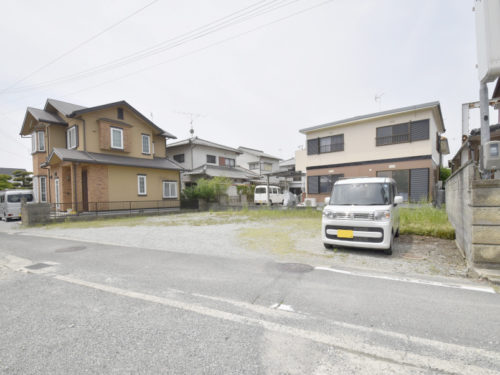 兵庫県たつの市 主要な生活施設が500m圏内に揃う便利な立地の住宅用地♪