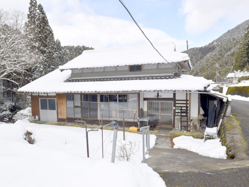 兵庫県神河町 自然に囲まれたのどかな場所に建つ古民家で田舎暮らしをしませんか？