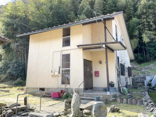 島根県松江市 島根町の広々とした庭付きの6DK、自然に囲まれてのんびり暮らしませんか♪