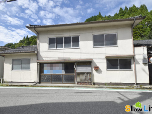 兵庫県宍粟市 店舗利用にもおすすめ！川沿いに建つ間取り8Kのお家♪